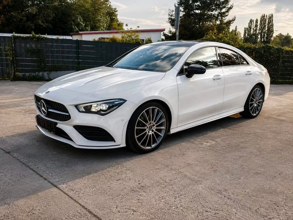 Mercedes Benz CLA 200