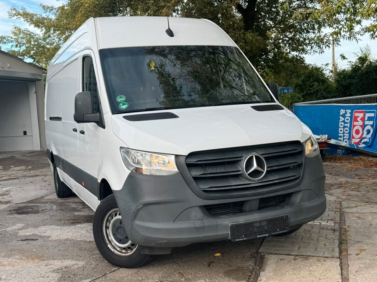 Mercedes Benz Sprinter